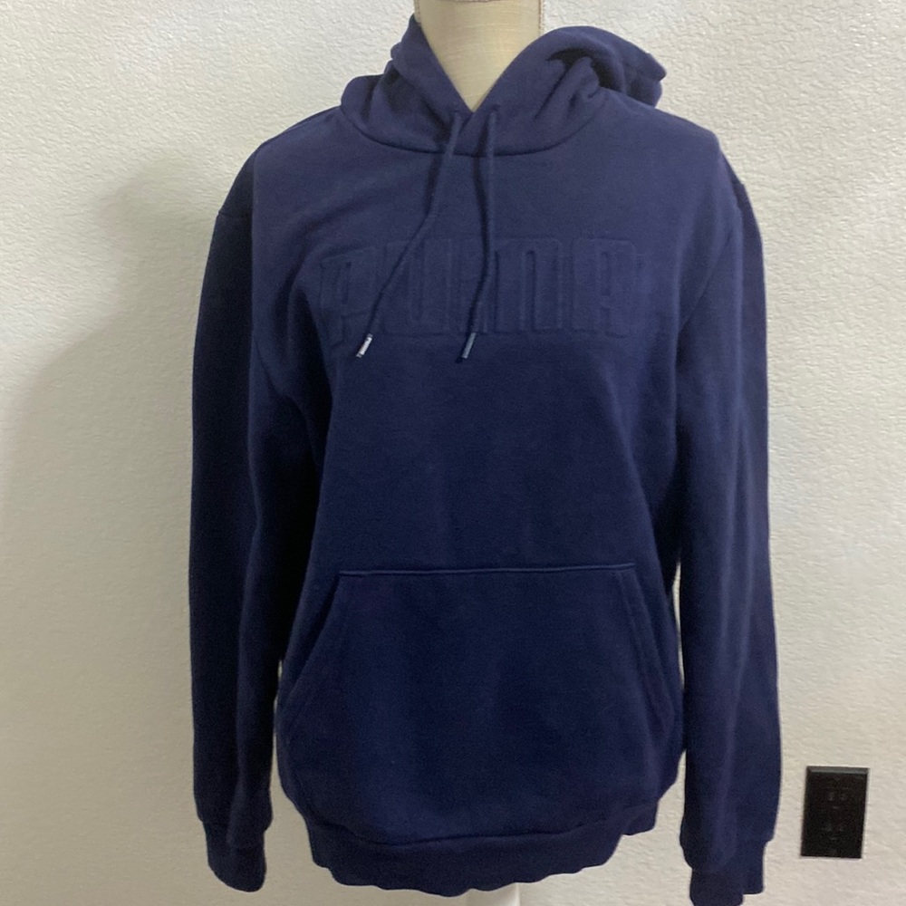 Puma Navy blue Sweatshirt with draw string hood. Like new. Worn and washed once